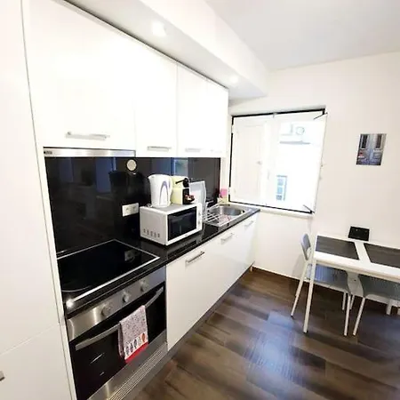 Apartment Of The Panteao, 1st Floor Lisbon