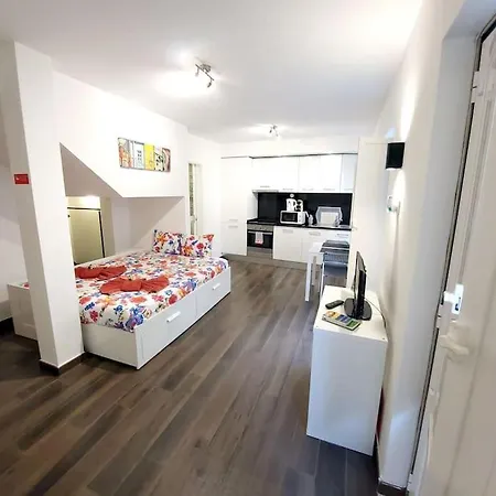 Of The Panteao, 1st Floor * Lisbon