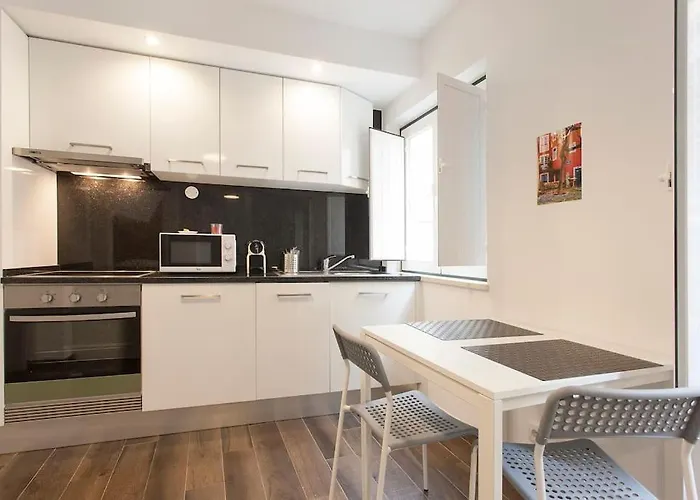 Of The Panteao, 1st Floor Apartment *